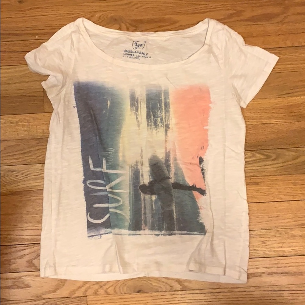 AMERICAN EAGLE Surf Colorful T-shirt 🌊